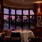 Sunset Tower Hotel